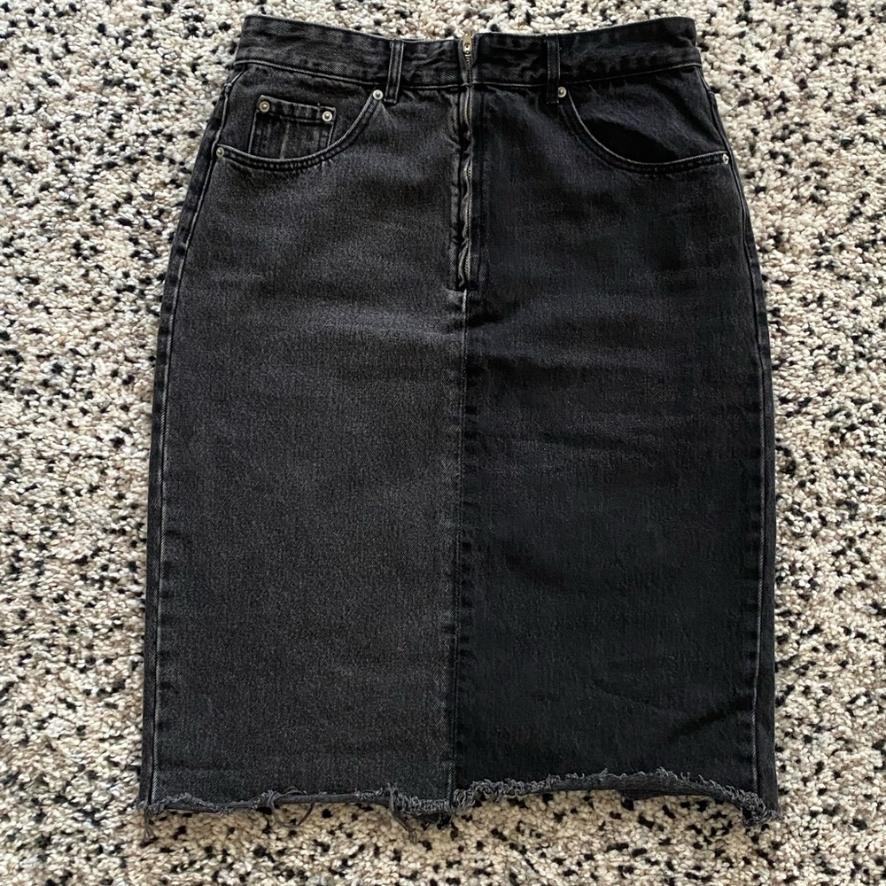 Denim skirt